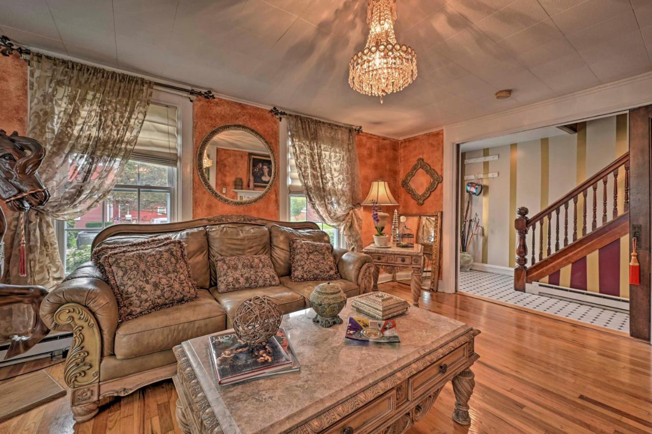 Unique And Historic Home Walk To Lake Champlain Plattsburgh Εξωτερικό φωτογραφία